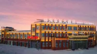 Xinyuan JinXiu DongCheng Grand Hotel Hotels near Nalati Airport