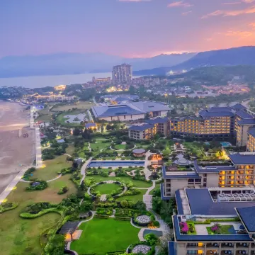 Senya S Intelligent Seaview Resort Hotel (Greentown Dongsha Resort)
