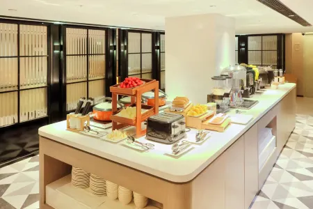 Borrman Hotel (The Grand Canal CBD Tongzhou Beijing) Отели рядом с достопримечательностью «Суньчжуанский арт-квартал»