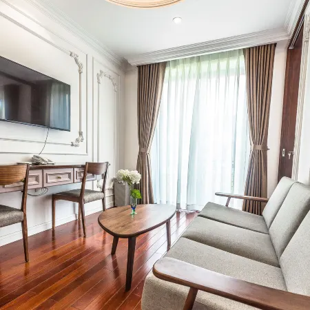 Ngan Ha 2 Apartment Отели рядом с достопримечательностью «Район 7»