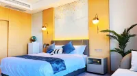 Elegant Young Hotel