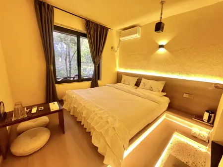 Leshan Jinsha Memory · Jinjiang Cultural and Creative Homestay (University City Branch)