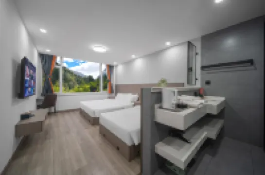 Kangding Xinyue Homestay