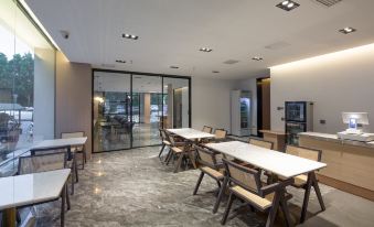 Taihe Yifan Hotel