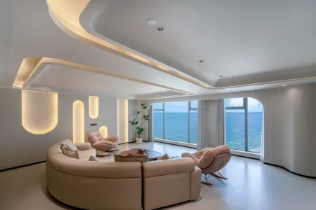 Huidong Twin moon bay  Peninsula Hotel Отели рядом с достопримечательностью «Shuangyue Bay»