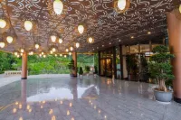 Yunjing lnternational Garden Hotel