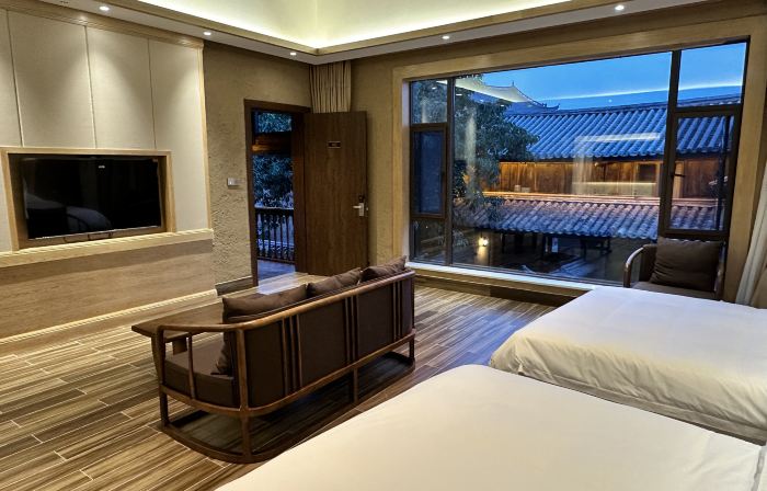Qiu's compound