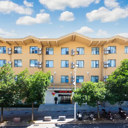 Zhaojun Express Hotel