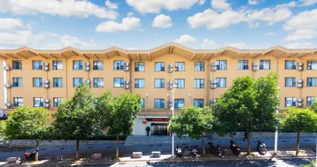 Zhaojun Express Hotel Отели рядом с достопримечательностью «bai yang zhai»