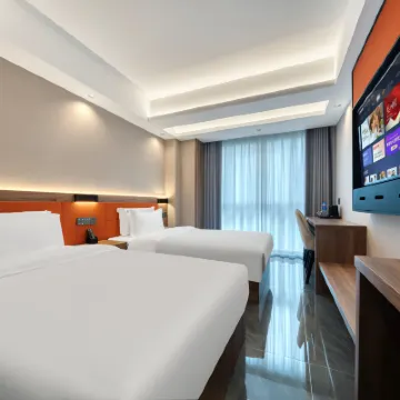 Jinhua Weiyaman Homestay (Panlong Courtyard New Energy Vehicle Town) โรงแรมใกล้ทะเลสาบฮอน คีม