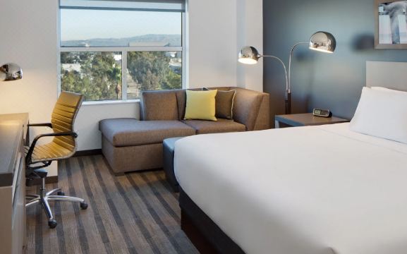 Hyatt House Irvine/John Wayne ArptOver view