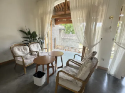 禮泉叄分地設計師庭院民宿(袁家村店) 禮泉住宿飯店