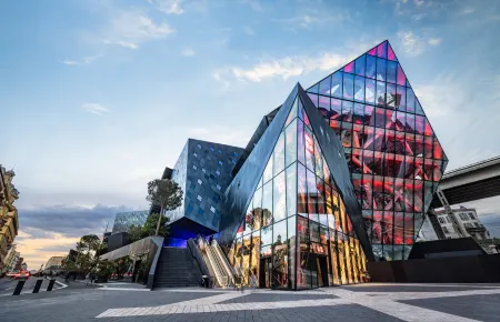 Doubletree by Hilton Nice Centre Iconic