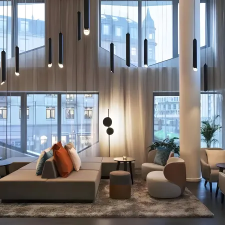 Swallow Return Hotel (Hengji Plaza Food City, Baise Youjiang District)