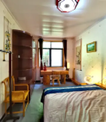 Cunyuan Thatched Cottage Inn