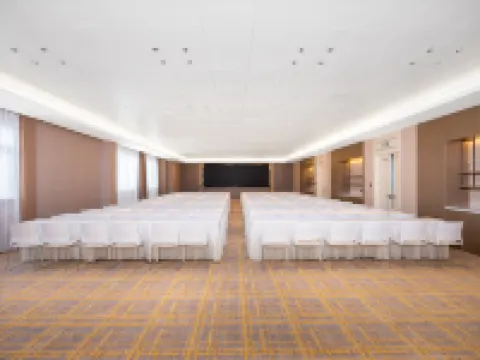 VIENNA INTERNATIONAL HOTEL