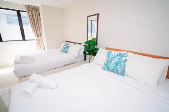 Swing & Pillows @ KL Pekeliling Hotel berhampiran Al-Hidayah Mosque