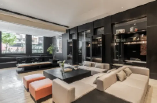 엠 빌리지 호텔 응우옌 끼엠