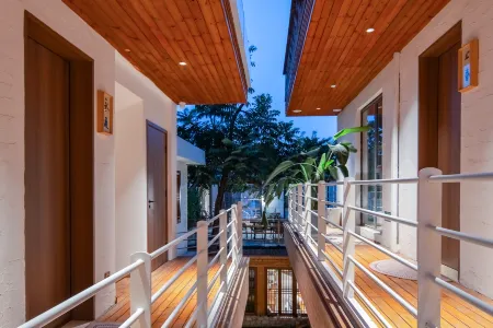 Gulou Li Homestay Luoyi Ancient City Lijingmen Cross Street Branch Отели рядом с достопримечательностью «Zhouwangcheng Square»