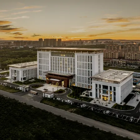 Ruili Jiayue Hotel (Madu Plaza)