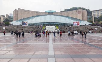 Yunjie River View Resort Homestay (Chongqing People's Great Hall Branch)