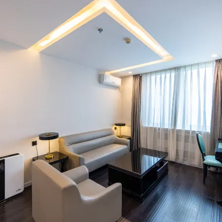 Lanzhou Zhangye Road Provincial Government Metro Station Feitian Ruyi Hotel