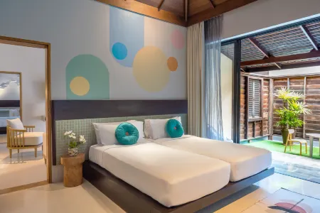 Buri Rasa Village Phangan Отели рядом с достопримечательностью «Bottle Beach»