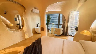 KNL· Skyview Hotel (Xuzhou Suning Plaza Store) Hotel dekat Pengcheng Square