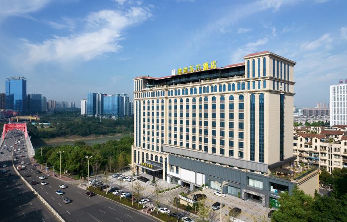 Eshine East Hotel