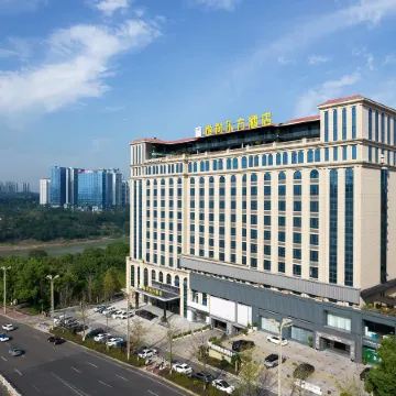Eshine East Hotel