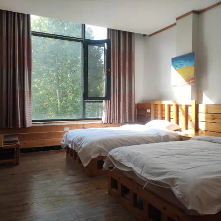 Mengzhou Household Hotel