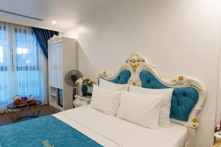 Royal Hotel Thanh Trì