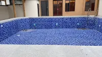 Orange Hotel (South Gate Transfer Center of Mount Huangshan Scenic Area) - ที่มีสระว่ายน้ำ
