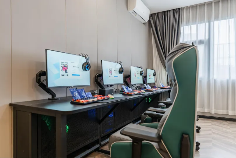 WanYoo Esports Hotel (Shenzhen Huaqiangbei Yannan Metro Station)