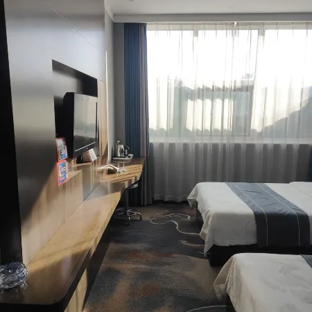 Jin Hyatt Hotel, Luxian County