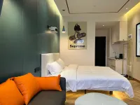 Youku Cinema Apartment (Zhanjiang Jinshawan Beach)