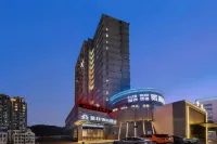 Molin Jinshang Hotel Nanchang Bayi Square Ding Road North Subway Station Branch Hotels near Coca-Cola Kingdom Children's Amusement Park