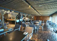 Hotel Maya Kuala Lumpur City Centre Отели в г. Куала-Лумпур
