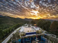Tang quang  gu - Rooftop Pools
