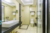 Astor Hotel