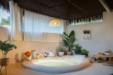 Anji Yintian Yayi Homestay Отели рядом с достопримечательностью «Anji Yaojia Courtyard»