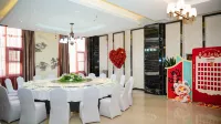 โรงแรมไทม์ สตอรี่ หลวนฉวน - พร้อมอาหารเช้า