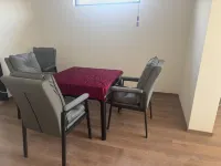 Yi County Yanli Meisu · Luxurious Smart Homestay (Xidi Yi County East Station)