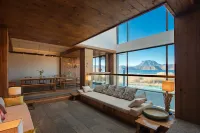 Lugu Lake Honeymoon Solu Boutique Holiday Hotel