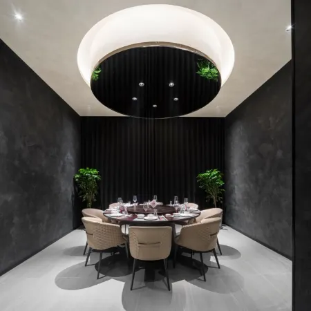 Weishi Yingyue Haitang Hotel