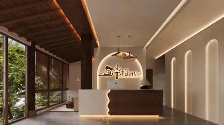 Hua Tang Chun Hotel (Lantern Square Branch)