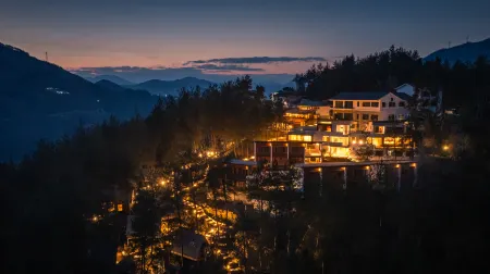 Hanjiang Homestay Cluster - Mountain Tea Homestay Отели в г. Цзыян