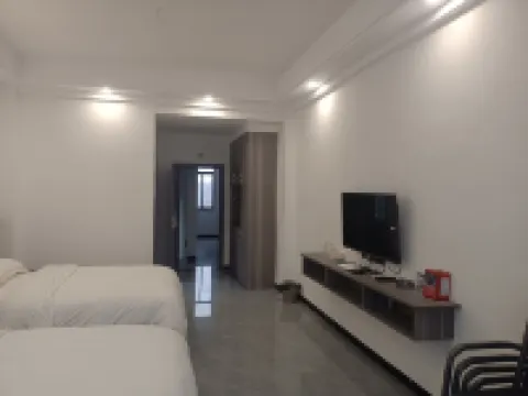 Rongcheng Business Express Hotel Hotels in Yuping