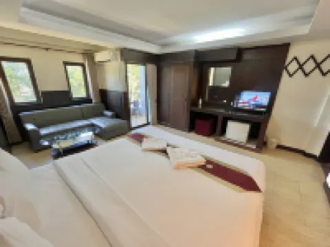 โรงแรมเดอะเพียร์ ลันตา อีโคเฟรนด์ลี่