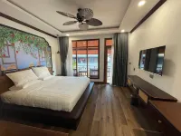 Dream 1985 Hotel